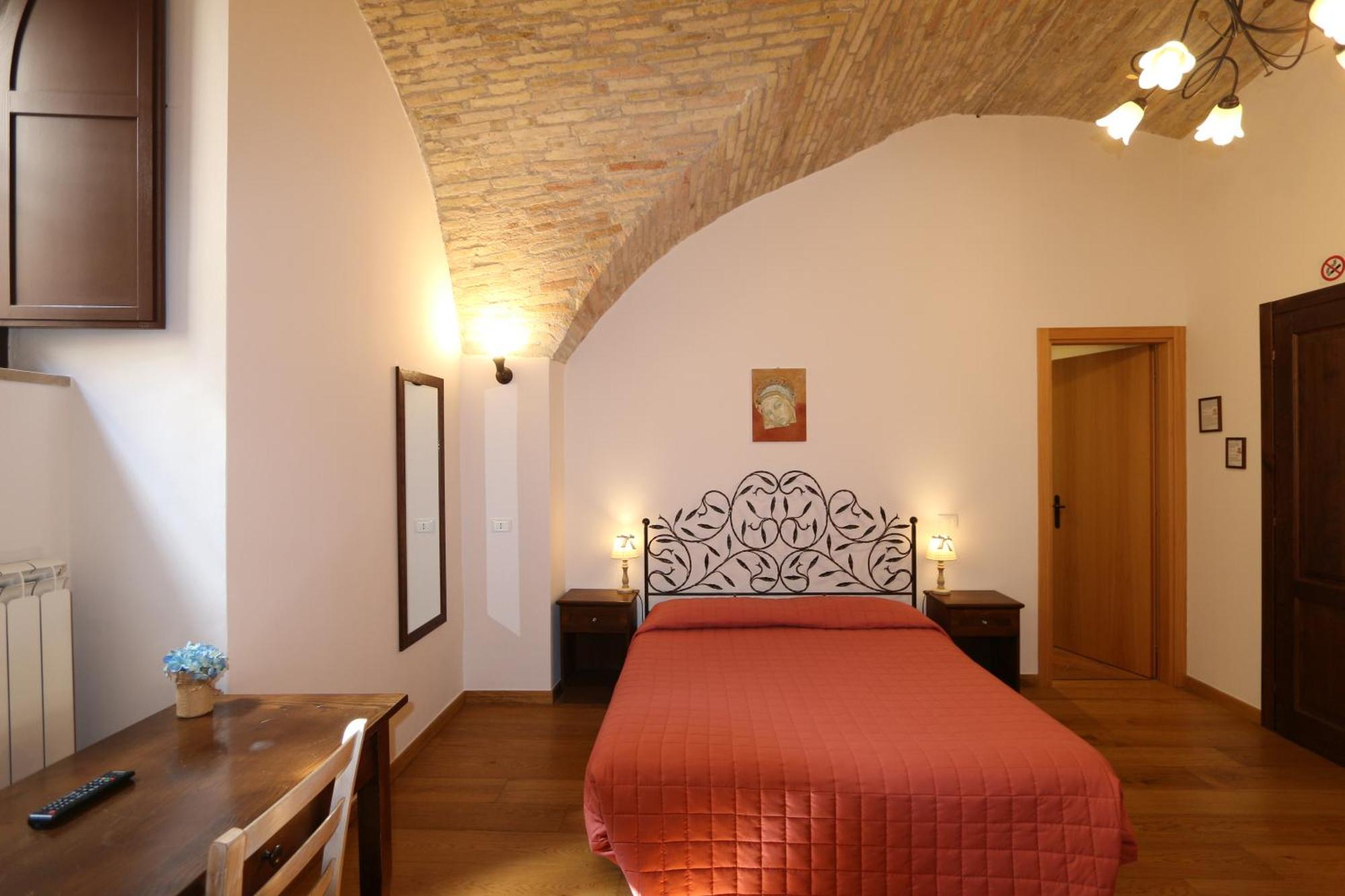 מלון אסיסי La Casina Colorata מראה חיצוני תמונה