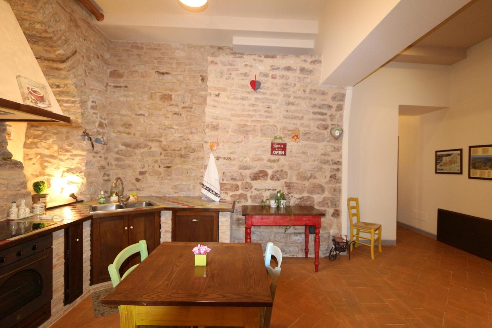 מלון אסיסי La Casina Colorata מראה חיצוני תמונה