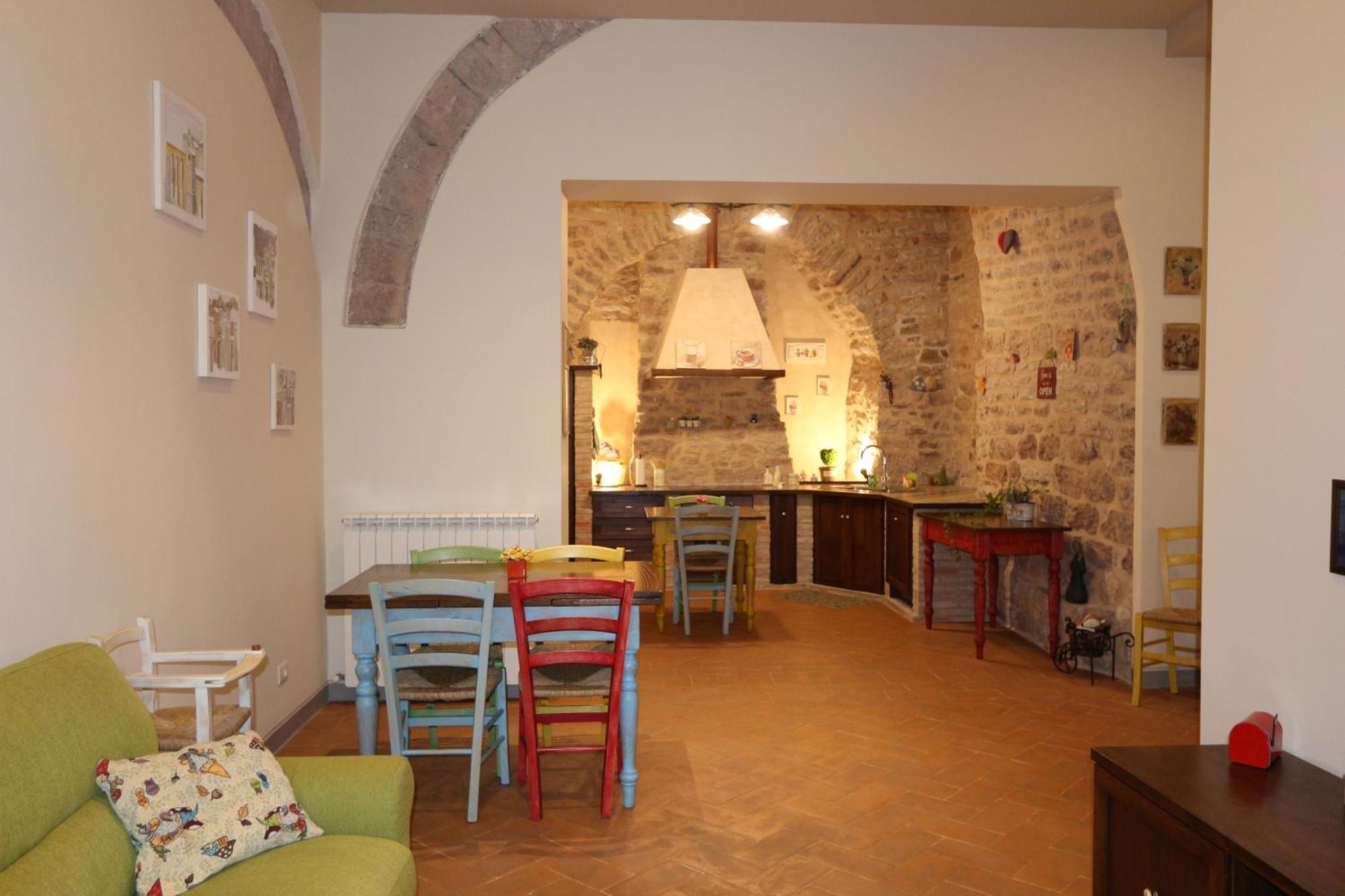 מלון אסיסי La Casina Colorata מראה חיצוני תמונה
