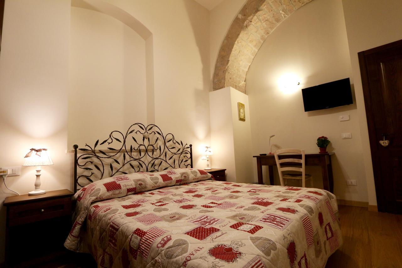 מלון אסיסי La Casina Colorata מראה חיצוני תמונה